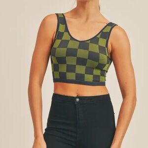 🌼$5🌼 Anwnd Checkered Green and navy Women's Crop Top